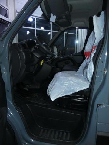 Nissan Interstar image 8