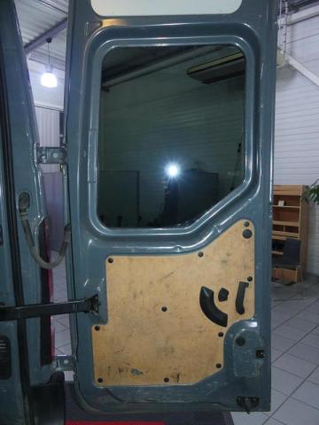 Nissan Interstar image 6