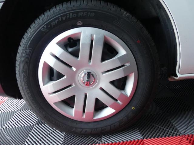 Nissan Nv300 image 5