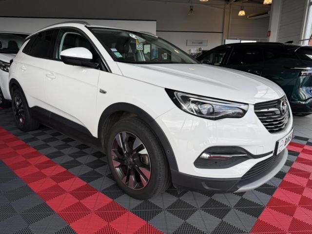Opel Grandland X image 2
