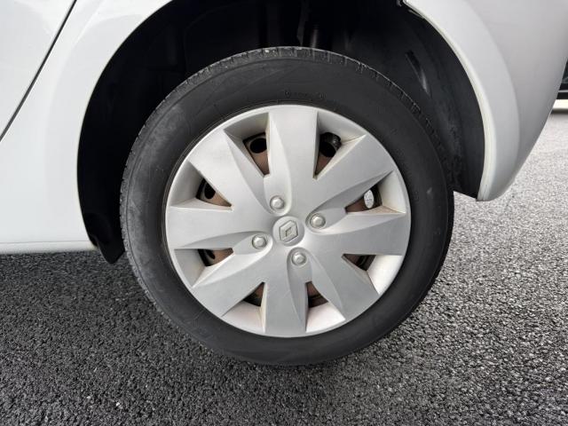 Renault Clio image 8