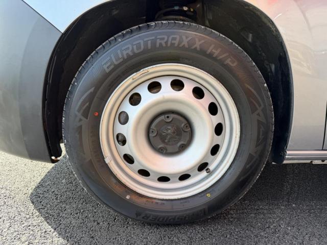 Peugeot Partner image 5