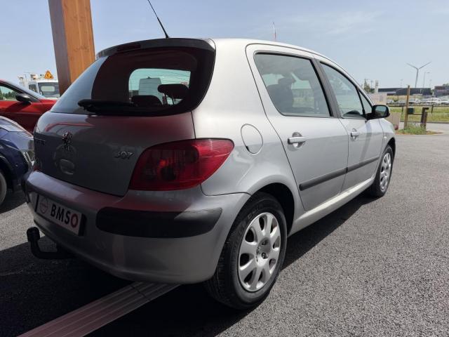 Peugeot 307 image 6