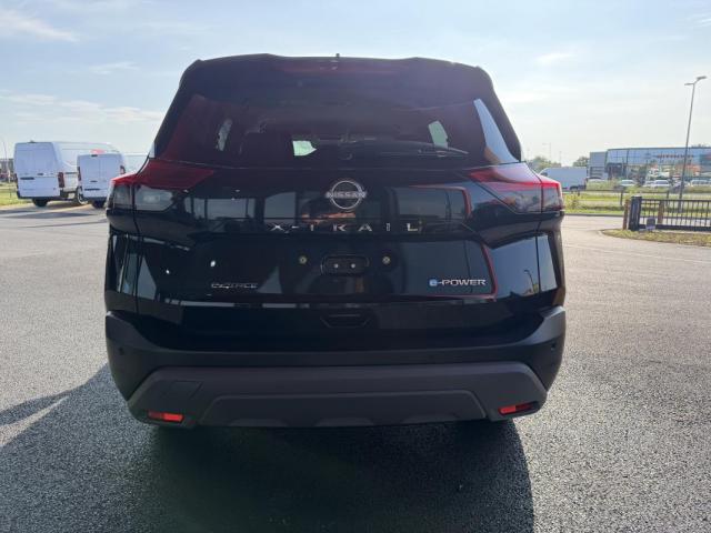 Nissan X-Trail image 1