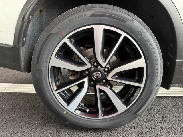 Nissan X-Trail image 6