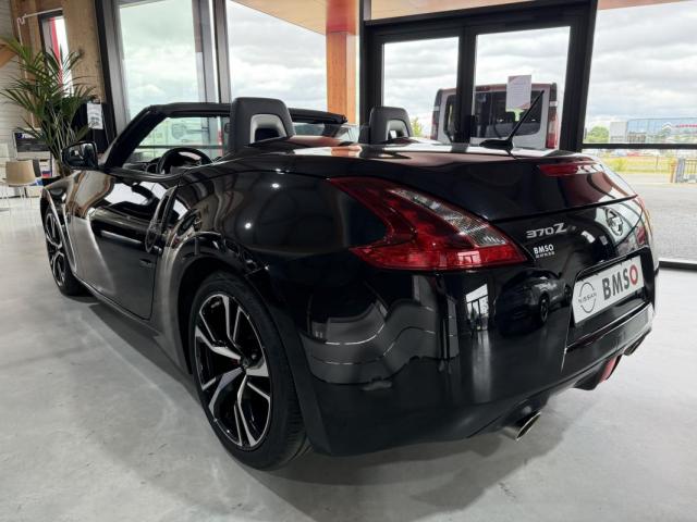 Nissan 370z image 1