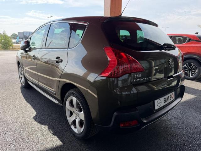 Peugeot 3008 image 2