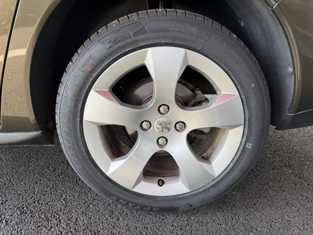 Peugeot 3008 image 7