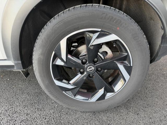 Nissan Juke image 4