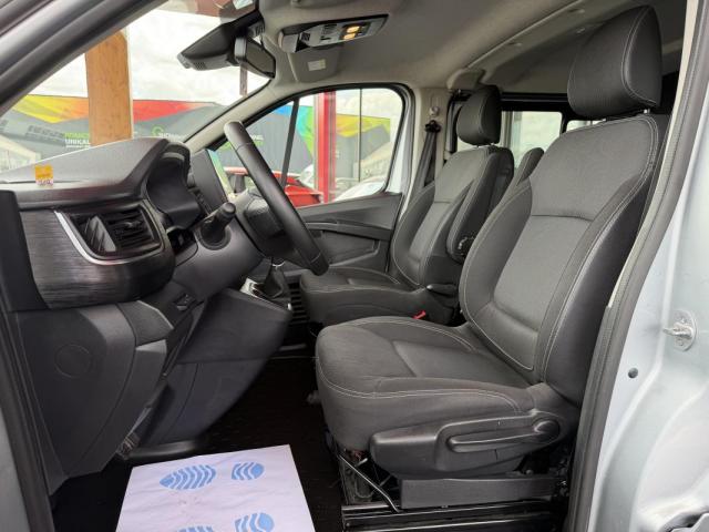 Nissan Primastar image 3