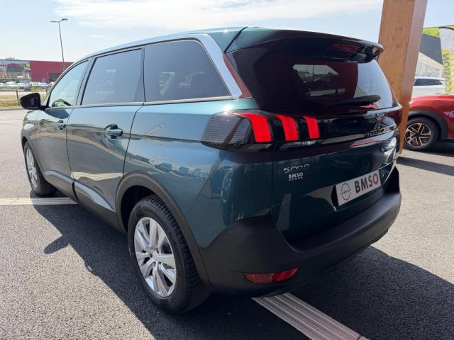 Peugeot 5008 image 3