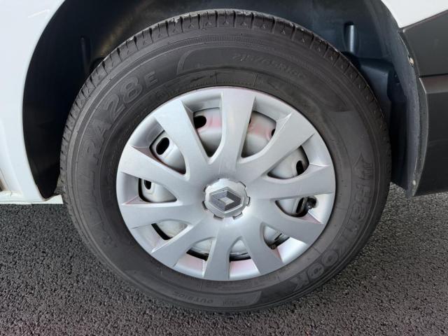 Renault Trafic image 8