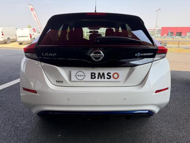Nissan Leaf image 4