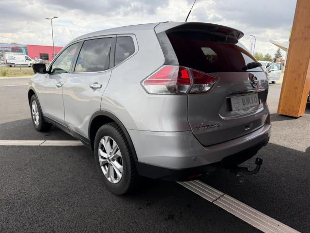 Nissan X-Trail image 2