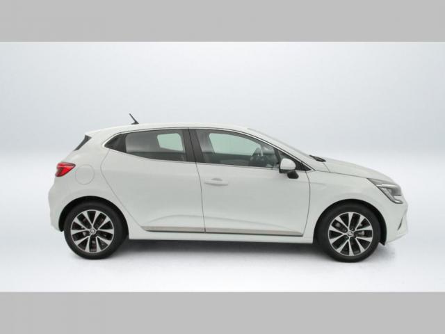 Clio image 1