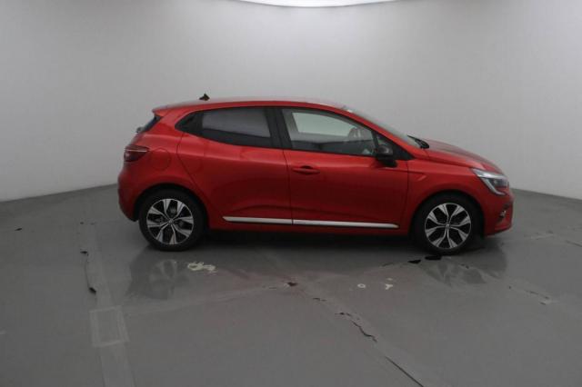 Clio image 3