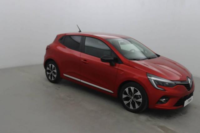 Clio image 3