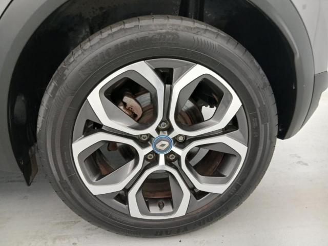 Renault Captur image 8