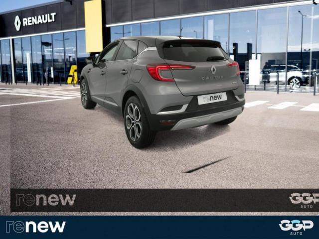 Renault Captur image 2