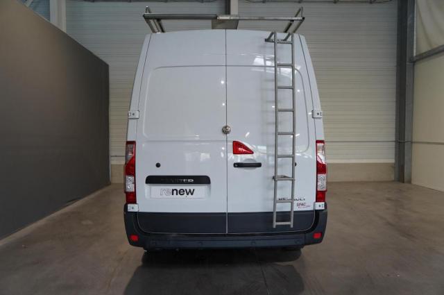Renault Master image 2