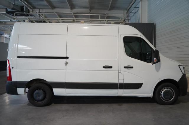 Renault Master image 7