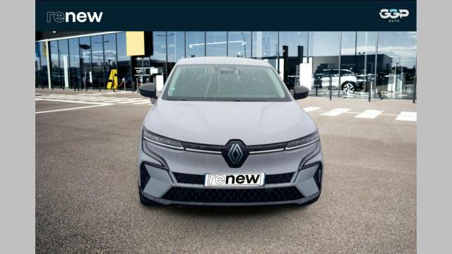 Renault Mégane E-Tech image 1