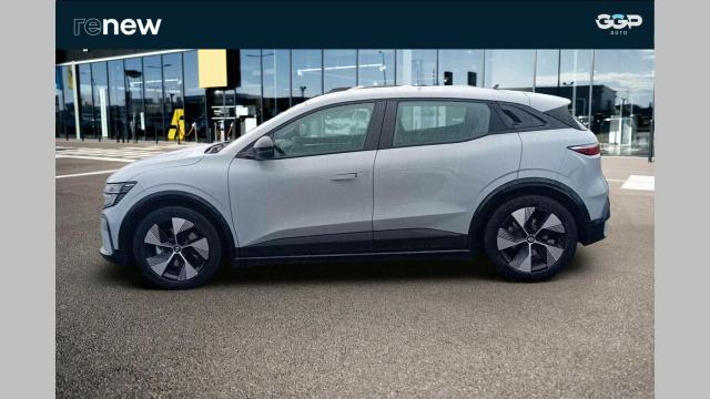 Renault Mégane E-Tech image 9