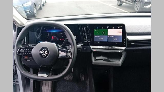 Renault Mégane E-Tech image 2