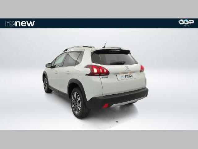Peugeot 2008 image 8