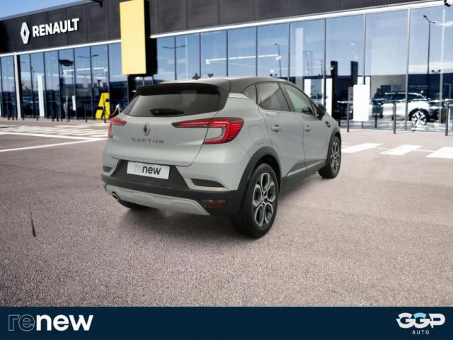 Renault Captur image 8