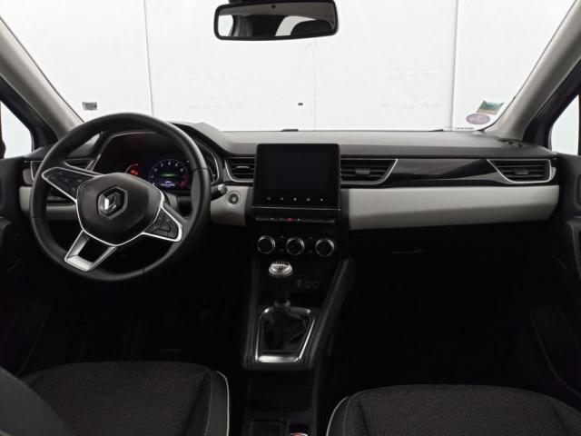 Renault Captur image 2