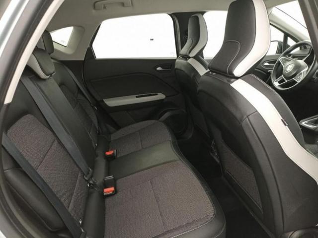 Renault Captur image 4
