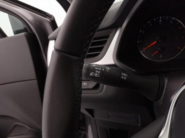 Renault Captur image 1