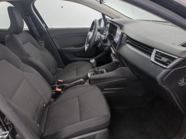 Renault Clio image 2