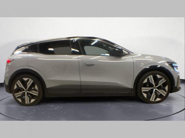Renault Mégane E-Tech image 9