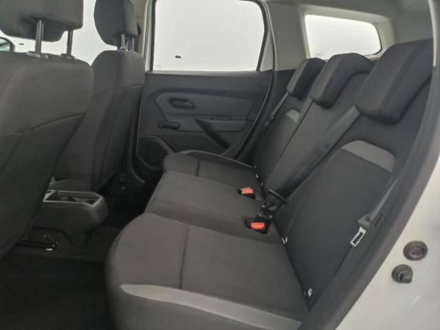 Dacia Duster image 1