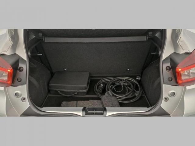 Dacia Spring image 1