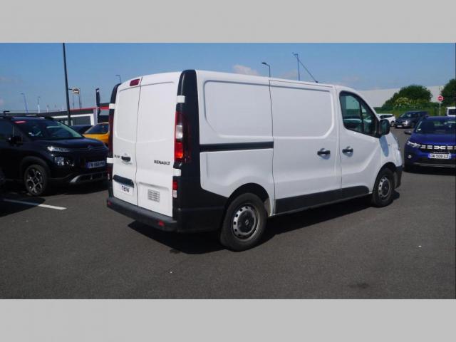 Renault Trafic image 1