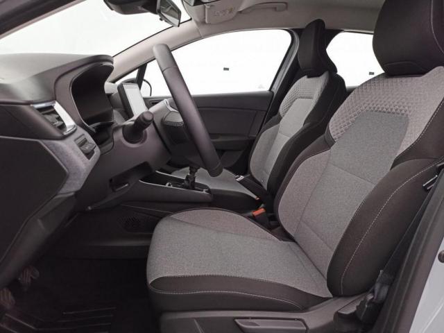 Renault Clio image 2