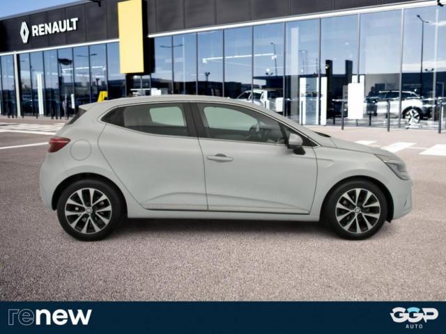 Renault Clio image 9