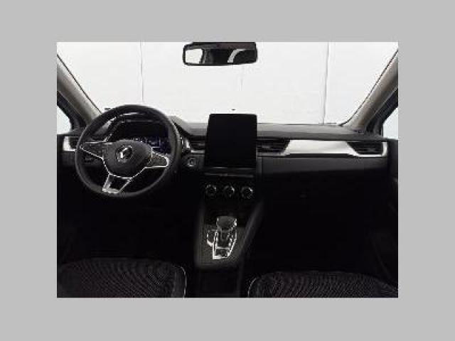 Renault Captur image 1