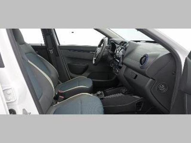 Dacia Spring image 6