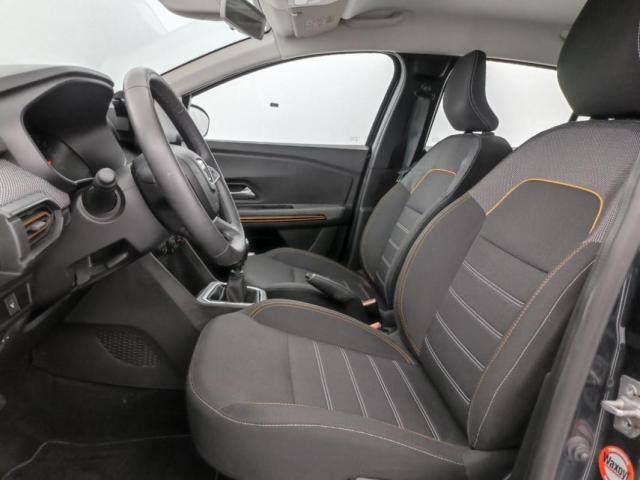 Dacia Sandero image 3