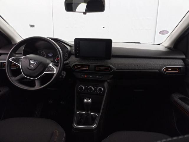 Dacia Sandero image 8