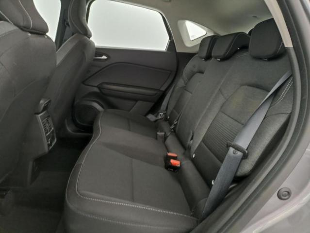 Renault Captur image 1