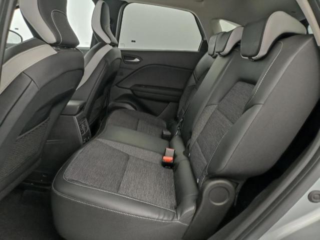 Renault Captur image 7
