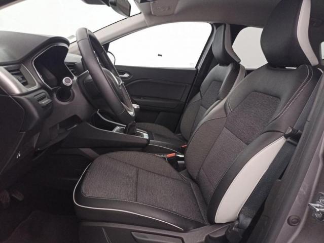Renault Captur image 8