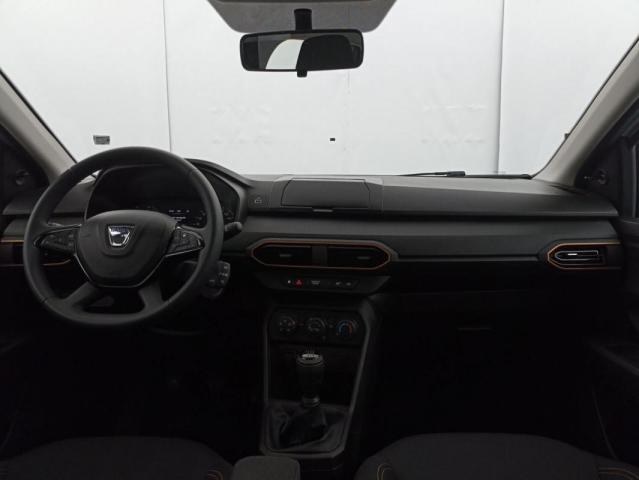Dacia Sandero image 4