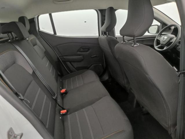 Dacia Sandero image 1
