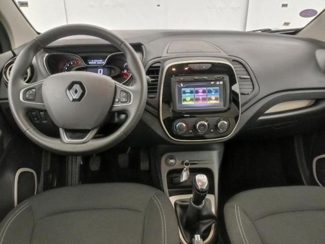 Renault Captur image 1